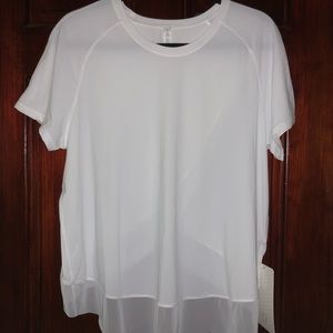 BNWT Lululemon top